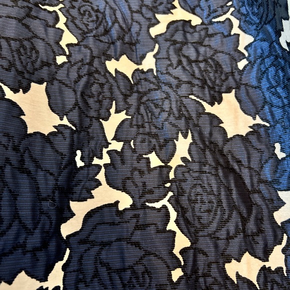 A-Line skirt w/Pockets! - Picture 3 of 4